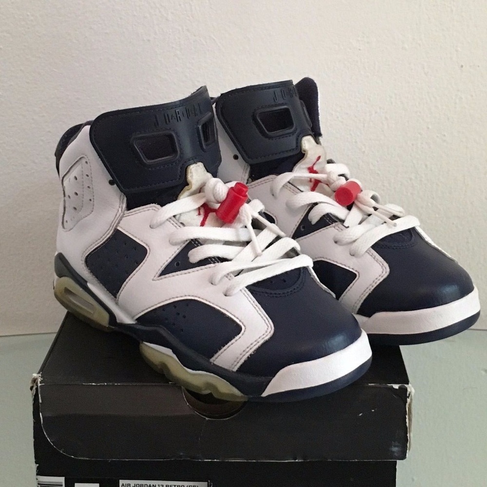 Olympic 6 - Jordan Retro 6 (GS Size 5)